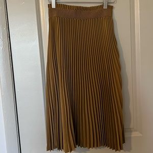 Aritzia BABATON WESTIN SKIRT